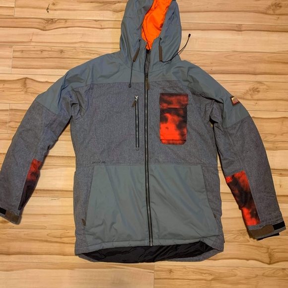 Ski jacket / coat - Picture 2 of 5